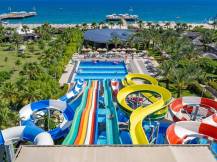 ROYAL HOLIDAY PALACE Pools & Beach